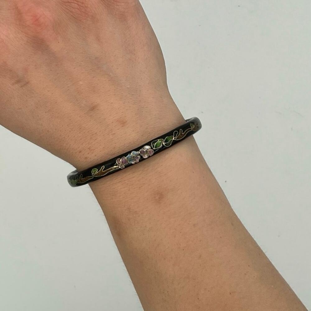 Vintage Cloisonné bangle bracelet - Black / Floral / Bracelet
